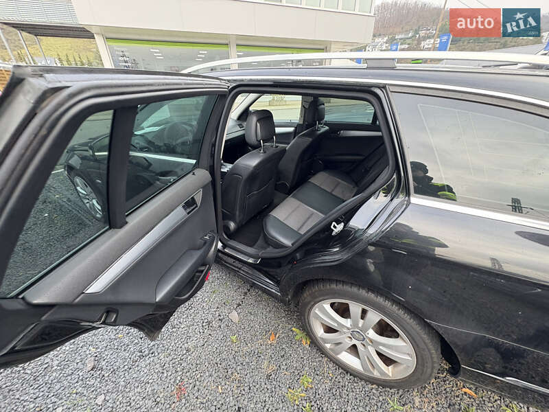 Универсал Mercedes-Benz C-Class 2010 в Сарнах