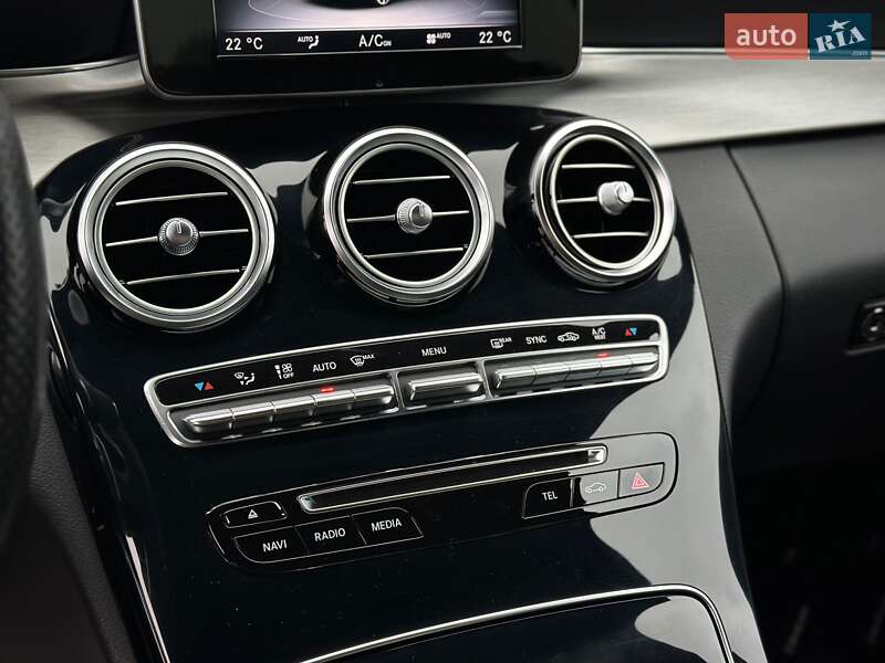 Седан Mercedes-Benz C-Class 2017 в Киеве фото 42 Седан Mercedes-Benz C-Class 2017 в Киеве