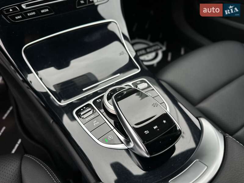 Седан Mercedes-Benz C-Class 2017 в Киеве фото 72 Седан Mercedes-Benz C-Class 2017 в Киеве