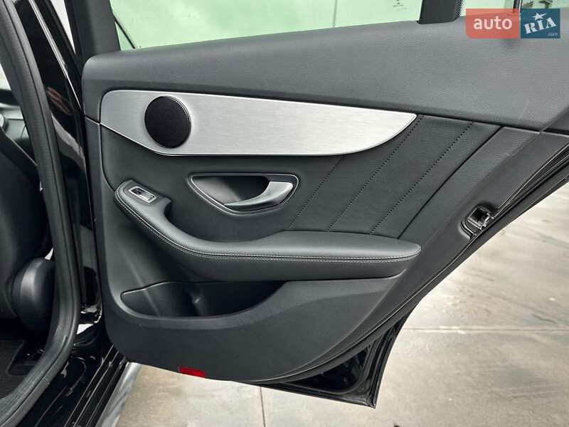 Седан Mercedes-Benz C-Class 2017 в Киеве фото 87 Седан Mercedes-Benz C-Class 2017 в Киеве