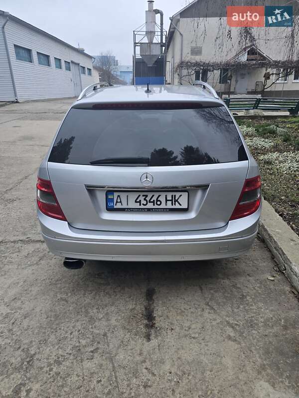 Универсал Mercedes-Benz C-Class 2009 в Новоднестровске фото 4 Универсал Mercedes-Benz C-Class 2009 в Новоднестровске