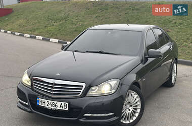 Седан Mercedes-Benz C-Class 2012 в Києві