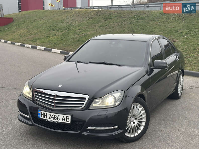 Mercedes-Benz C-Class 2012 Mercedes-Benz C-Class 2012
