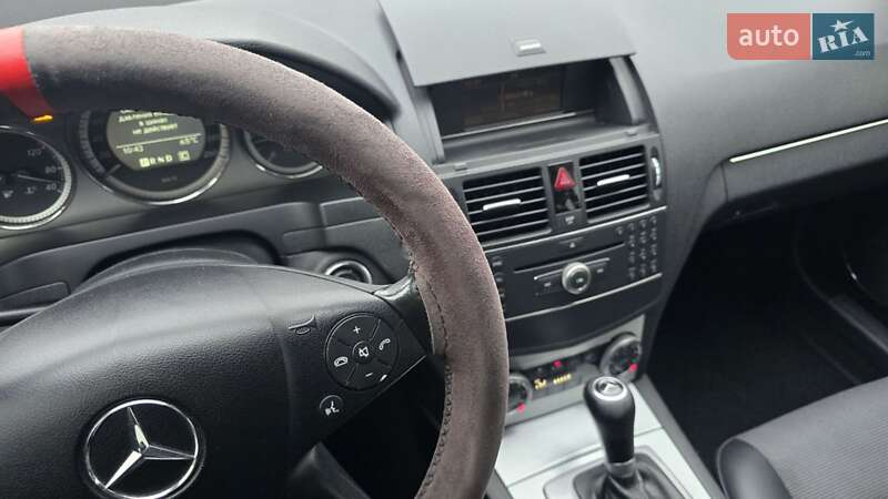 Универсал Mercedes-Benz C-Class 2009 в Бердичеве фото 7 Универсал Mercedes-Benz C-Class 2009 в Бердичеве