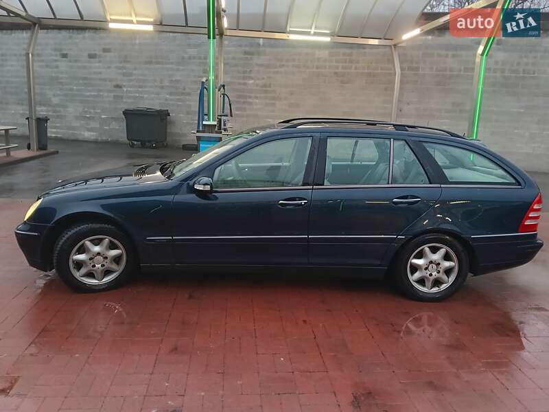 Универсал Mercedes-Benz C-Class 2004 в Ровно фото 10 Универсал Mercedes-Benz C-Class 2004 в Ровно