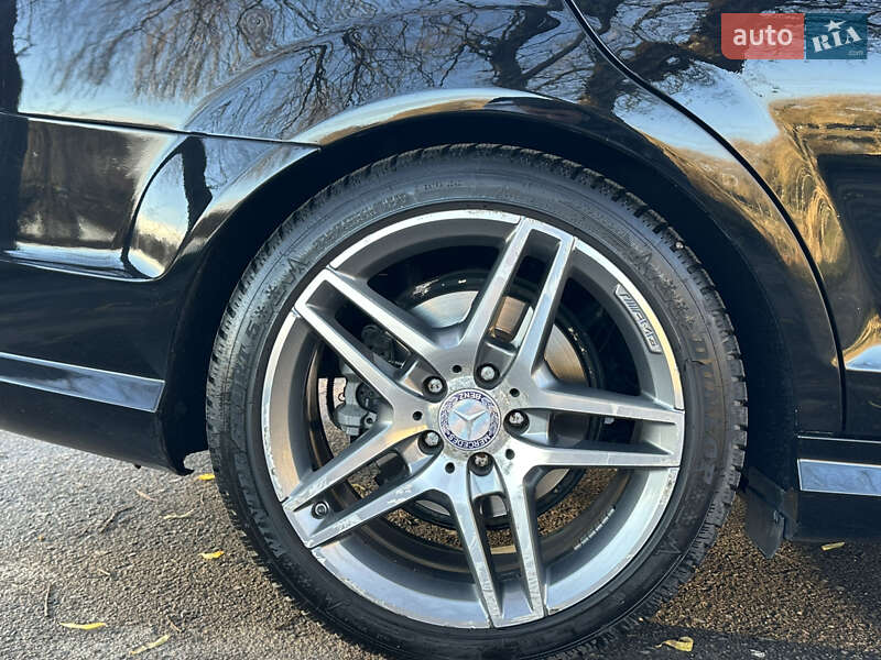 Седан Mercedes-Benz C-Class 2012 в Ровно