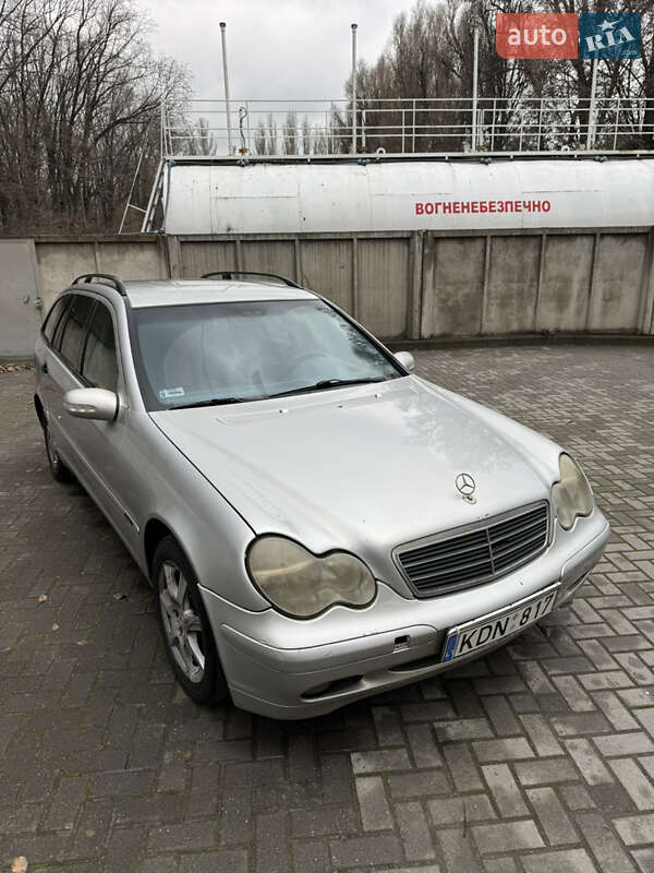 Універсал Mercedes-Benz C-Class 2002 в Запоріжжі фото 2 Універсал Mercedes-Benz C-Class 2002 в Запоріжжі