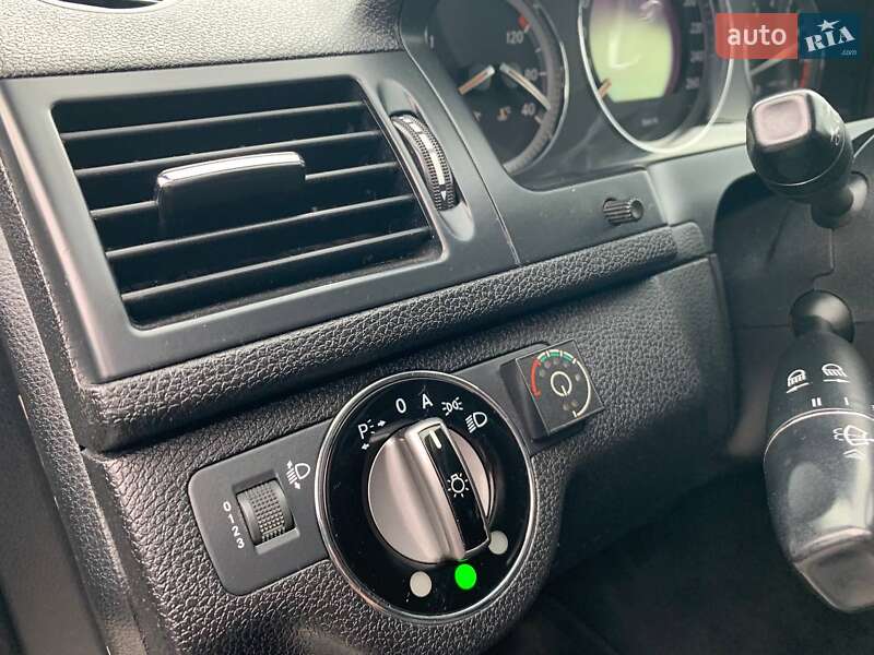 Седан Mercedes-Benz C-Class 2007 в Коломые