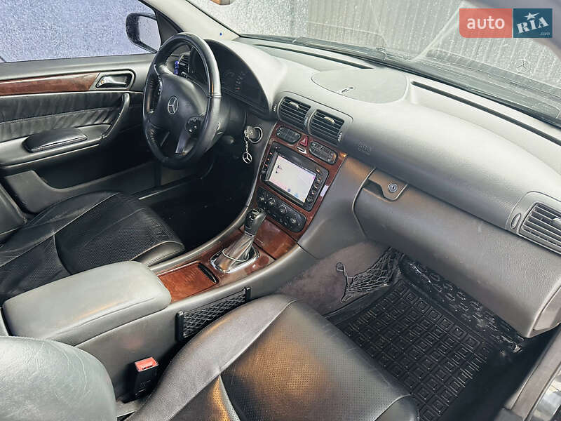Седан Mercedes-Benz C-Class 2000 в Запорожье фото 18 Седан Mercedes-Benz C-Class 2000 в Запорожье