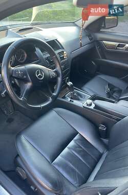 Седан Mercedes-Benz C-Class 2007 в Смеле