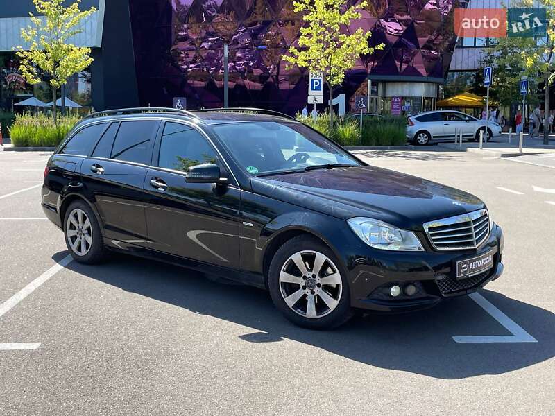 Mercedes-Benz C-Class 2013 Mercedes-Benz C-Class 2013