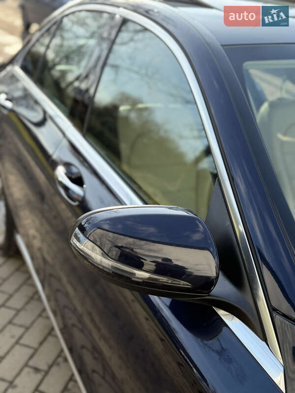 Седан Mercedes-Benz C-Class 2019 в Ужгороде