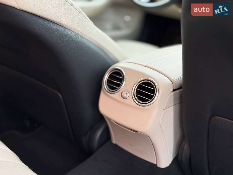 Седан Mercedes-Benz C-Class 2018 в Киеве