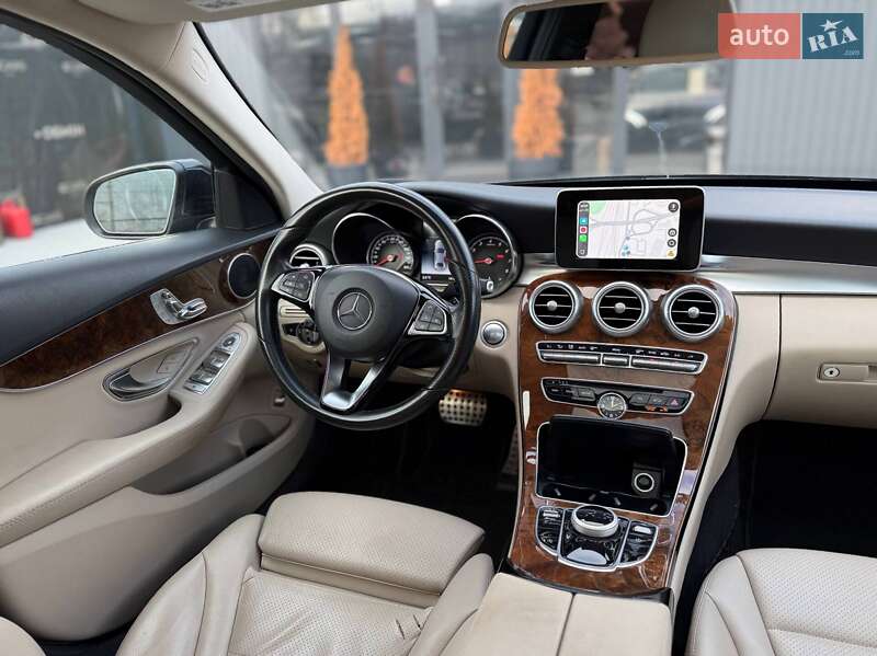 Седан Mercedes-Benz C-Class 2018 в Киеве