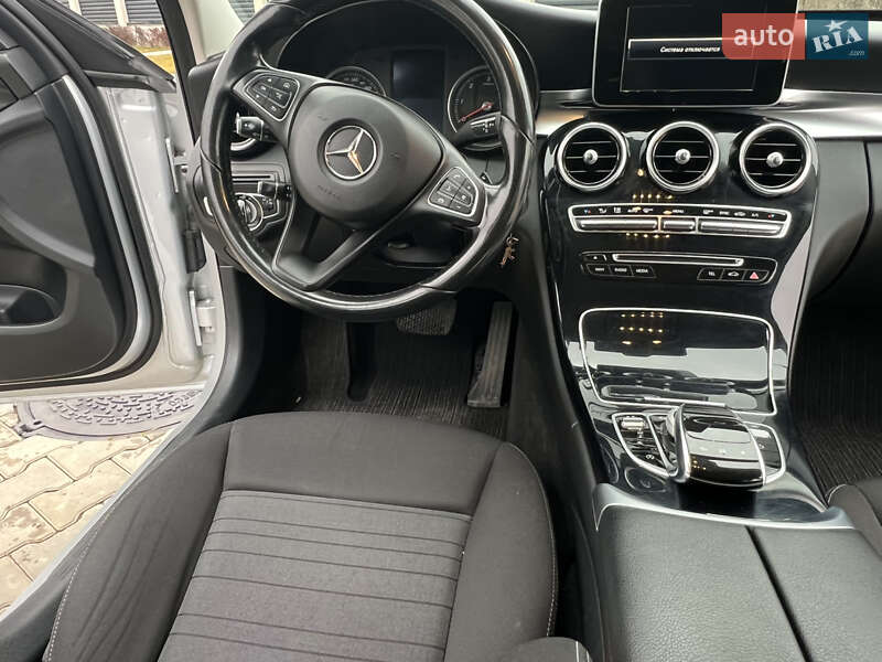 Универсал Mercedes-Benz C-Class 2015 в Одессе