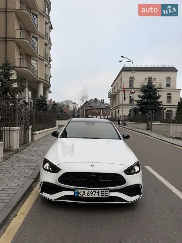Mercedes-Benz C-Class