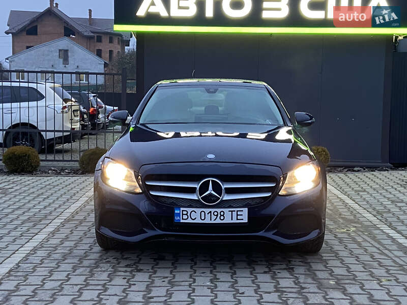 Седан Mercedes-Benz C-Class 2015 в Львові