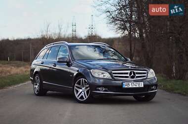 Универсал Mercedes-Benz C-Class 2010 в Бершади