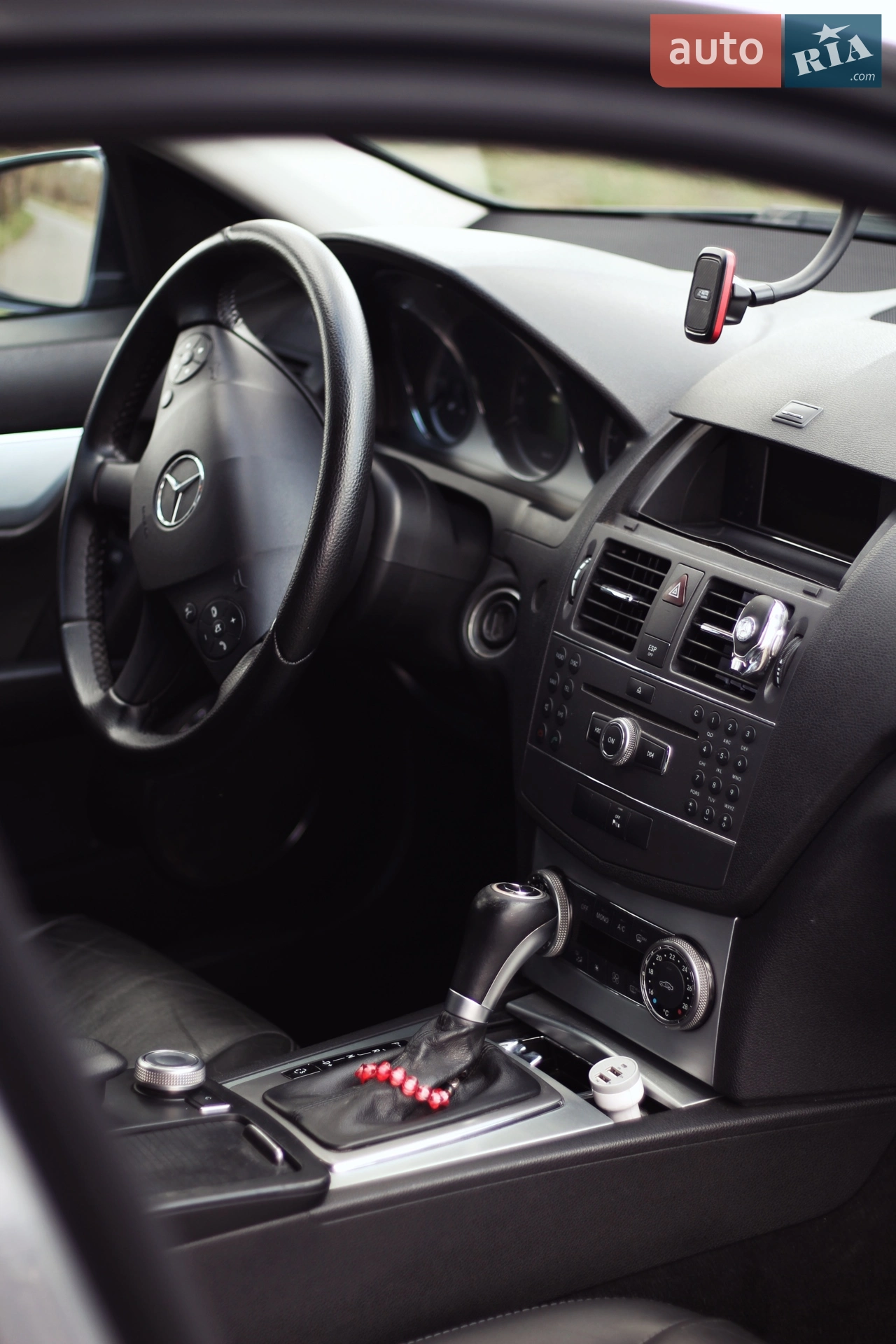 2010 Mercedes-Benz C-klasse - мініатюра 32