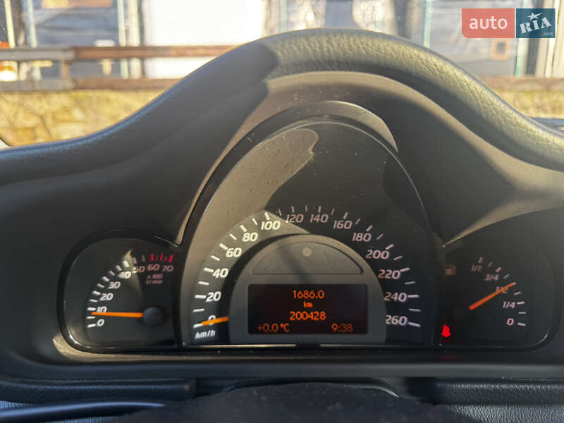Купе Mercedes-Benz C-Class 2003 в Львове