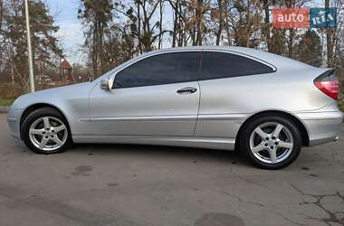Купе Mercedes-Benz C-Class 2002 в Львове