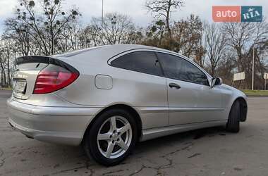 Купе Mercedes-Benz C-Class 2002 в Львові