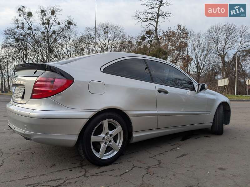 Mercedes-Benz C-Class 2002