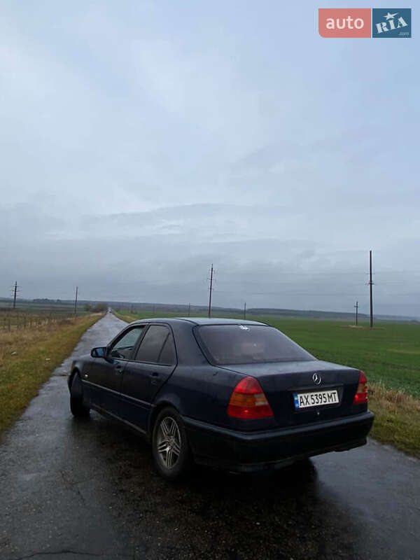 Седан Mercedes-Benz C-Class 1994 в Шептицькому