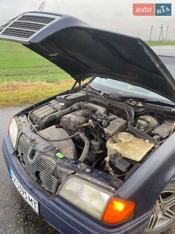 Седан Mercedes-Benz C-Class 1994 в Шептицькому