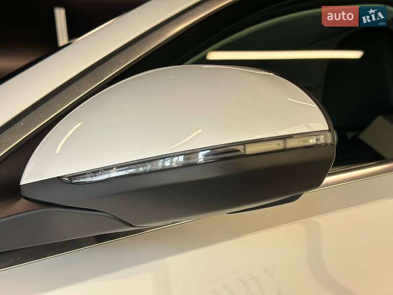 Седан Mercedes-Benz C-Class 2021 в Львове