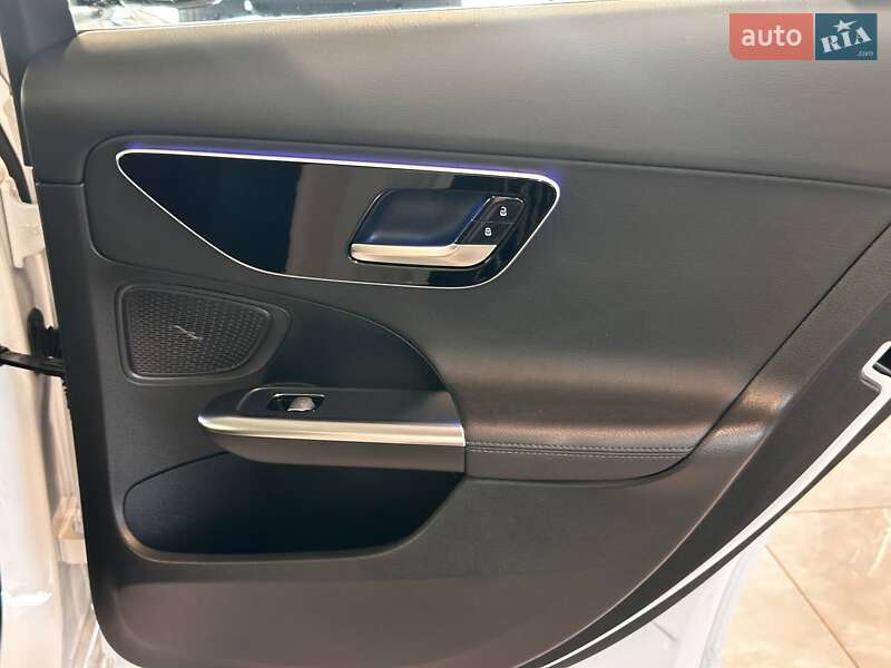 Седан Mercedes-Benz C-Class 2021 в Львове