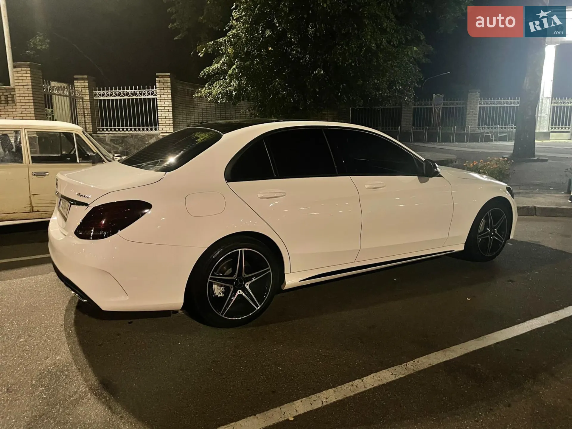 2015 Mercedes-Benz C-klasse - мініатюра 18