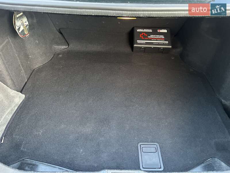 Седан Mercedes-Benz C-Class 2006 в Дніпрі