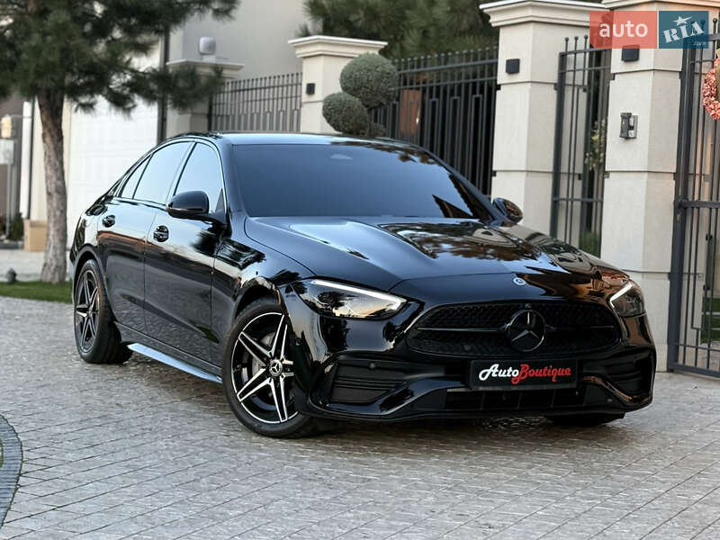 Mercedes-Benz C-Class 2024