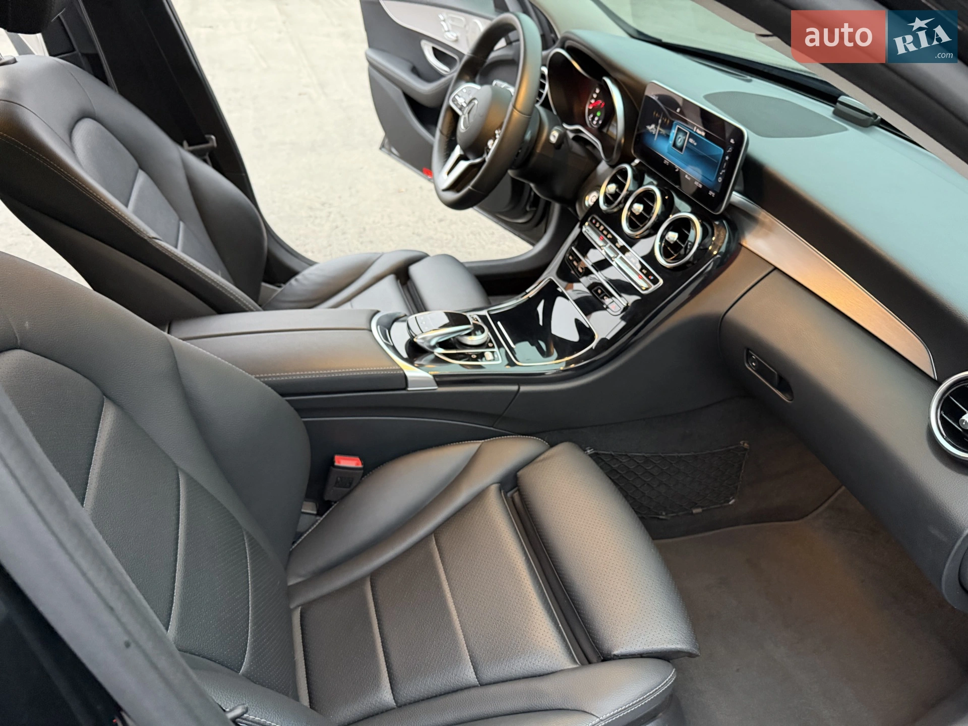 2020 Mercedes-Benz C-klasse - мініатюра 30