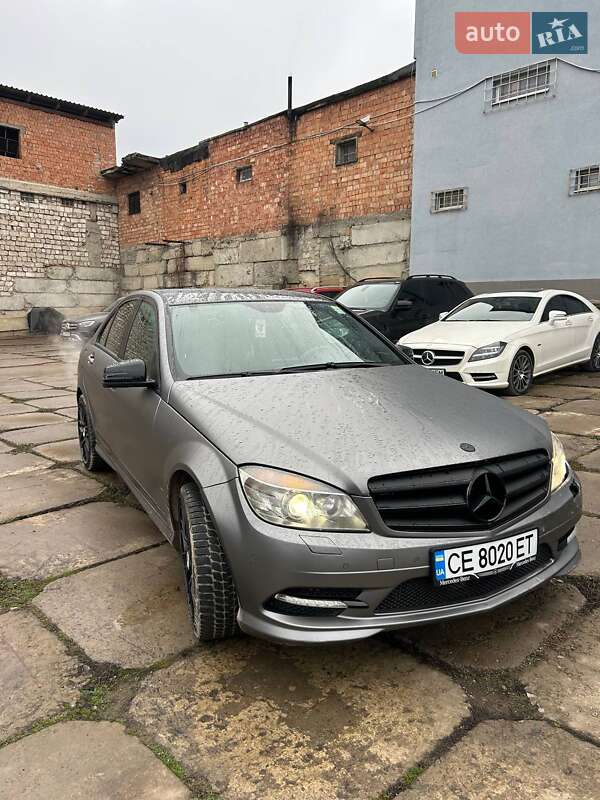 Mercedes-Benz C-Class 2010