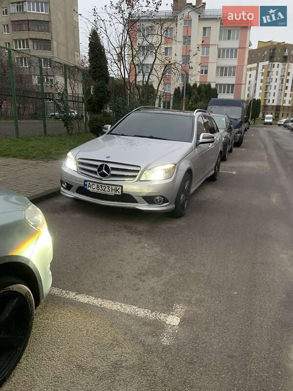Універсал Mercedes-Benz C-Class 2007 в Луцьку
