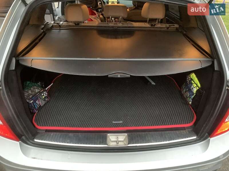 Універсал Mercedes-Benz C-Class 2007 в Луцьку