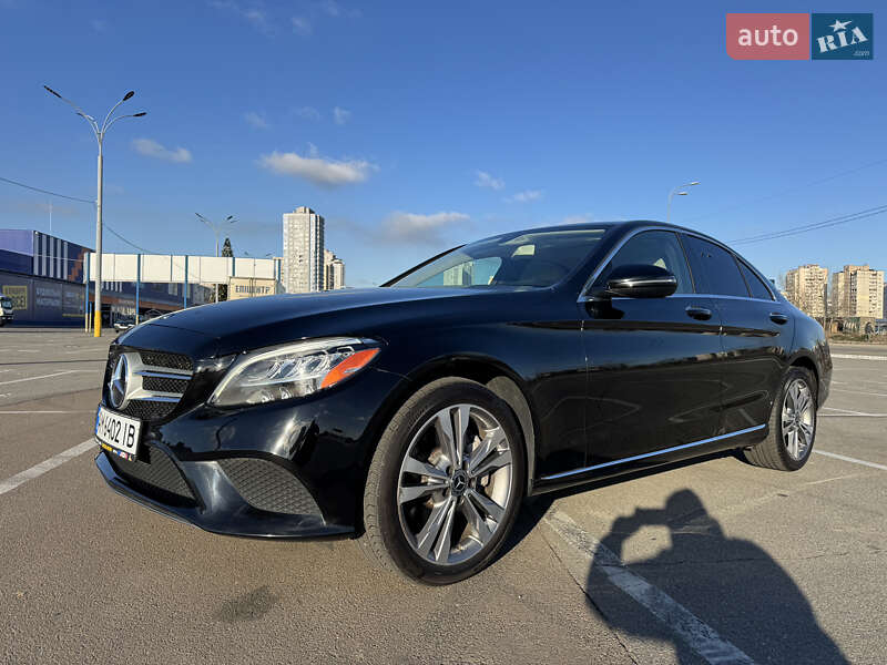Седан Mercedes-Benz C-Class 2019 в Києві
