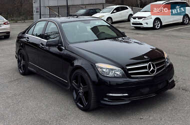 Седан Mercedes-Benz C-Class 2010 в Запоріжжі