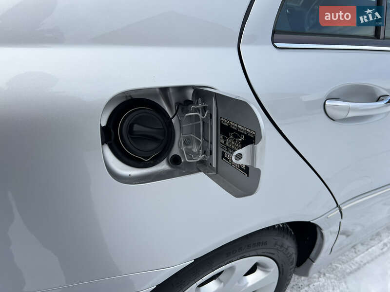 Седан Mercedes-Benz C-Class 2005 в Надвірній