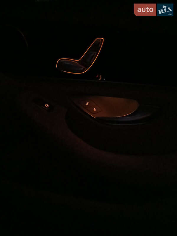 Седан Mercedes-Benz C-Class 2015 в Києві фото 18 Седан Mercedes-Benz C-Class 2015 в Києві