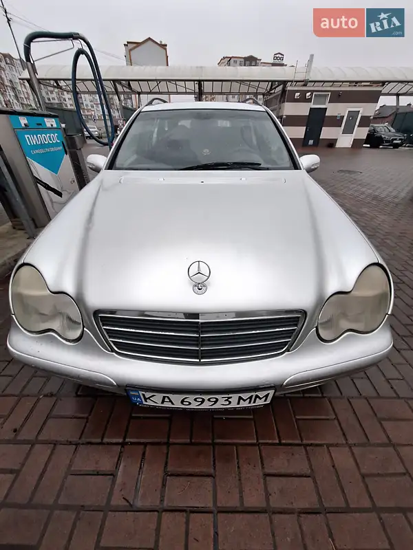 Mercedes-Benz C-Class