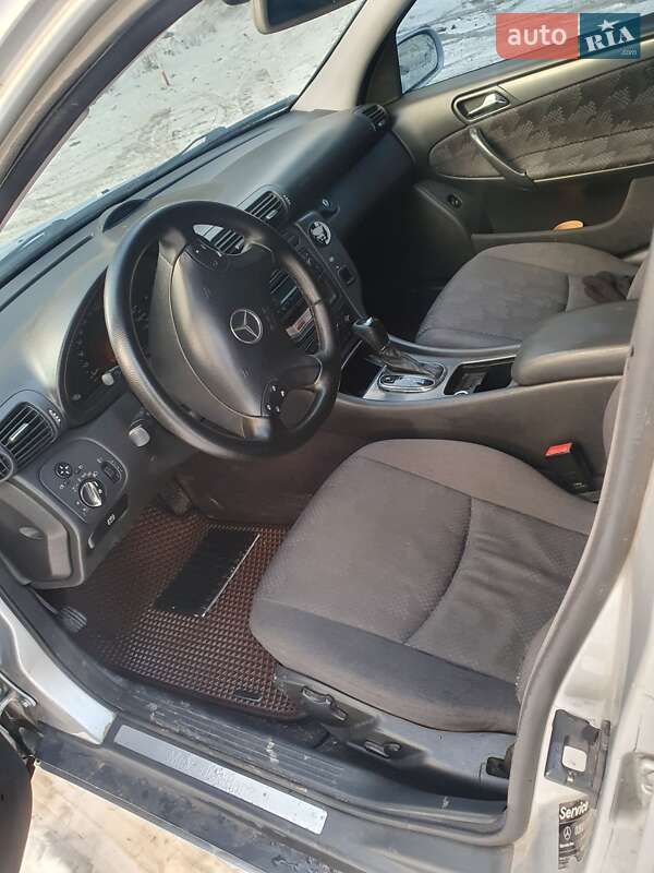 Седан Mercedes-Benz C-Class 2001 в Вінниці