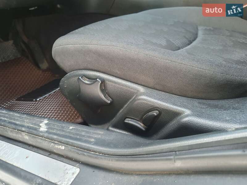 Седан Mercedes-Benz C-Class 2001 в Вінниці