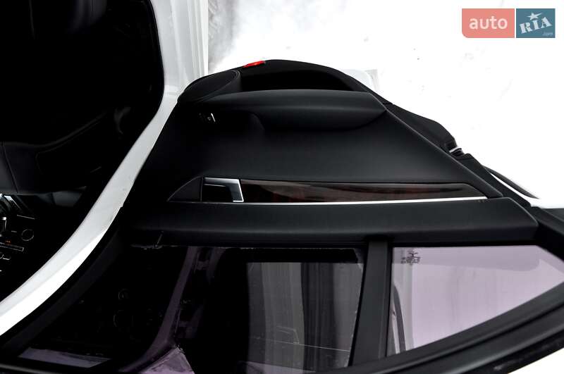 Седан Mercedes-Benz C-Class 2014 в Львові