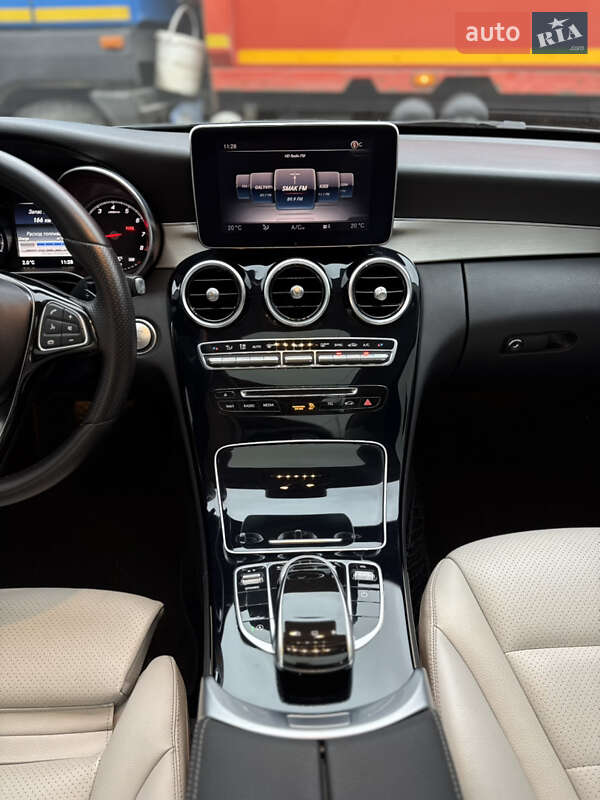 Седан Mercedes-Benz C-Class 2016 в Львове