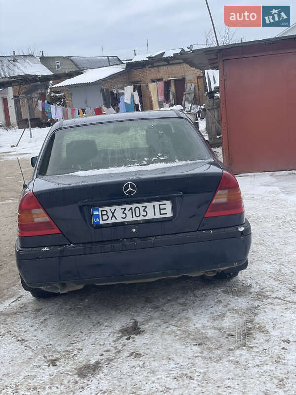 Седан Mercedes-Benz C-Class 1995 в Белогорье фото 7 Седан Mercedes-Benz C-Class 1995 в Белогорье