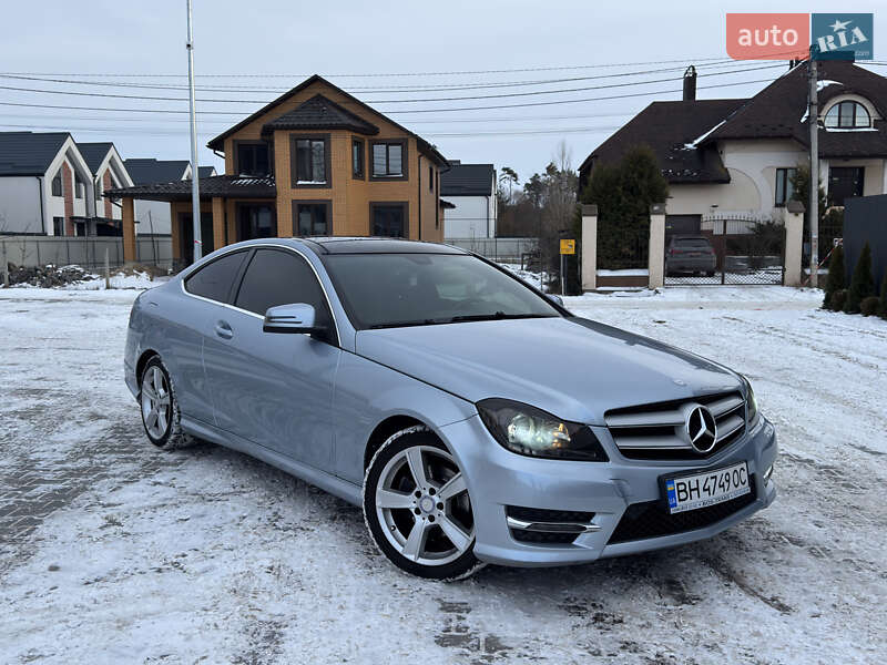 Mercedes-Benz C-Class 2012
