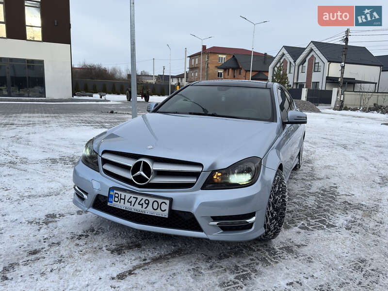 Купе Mercedes-Benz C-Class 2012 в Вінниці